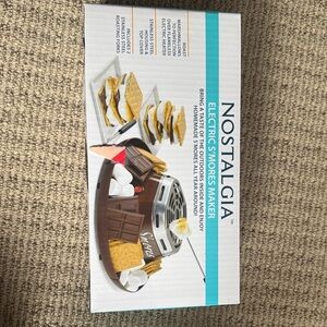 Nostalgia Electric S’mores Maker Indoor Kit w/ Trays & Forks – New in Box